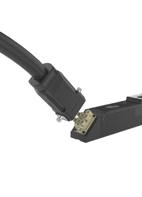 PDU angled infeed