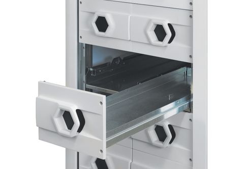 Battery Drawer, Internal Backup Time Up To 125 Kw