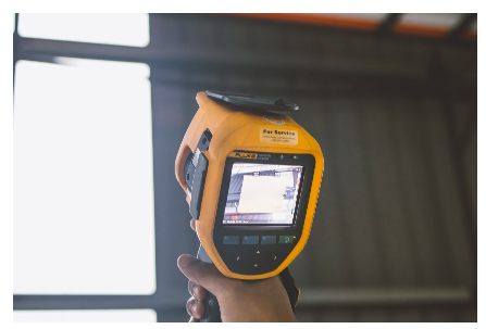 Checks for heat points within bus duct system to prevent system failure