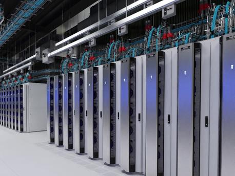 Rear Door Heat Exchangers (RDHx): Myths, Benefits & Data Center Cooling 